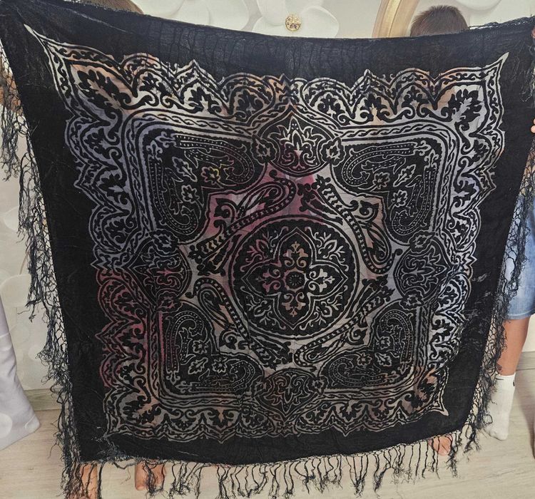 Шерстяные платки