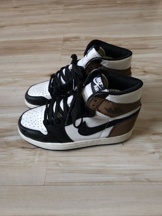 Оригинални кецове Nike Air Jordan 1 Retro High Dark Mocha (GS)