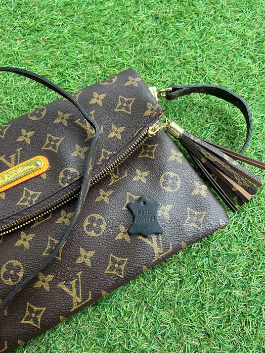 Дамска кожена чанта : Louis Vuitton