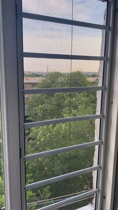 Москитная сетка,  решётка