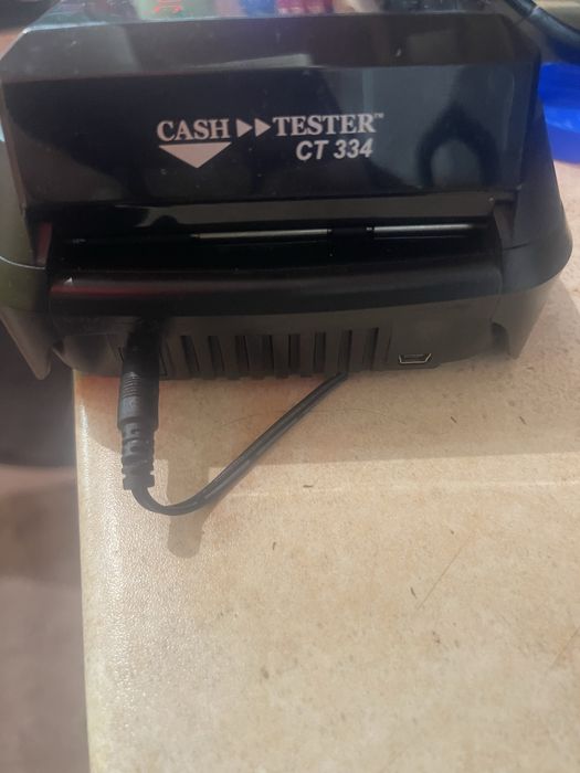 Детектор за банкноти  CT334