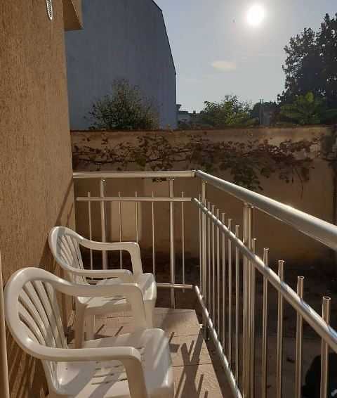 Дава се под наем Двустаен апартамент в Бургас, Център - 60 кв.м за 127.5 € - Снимка #8