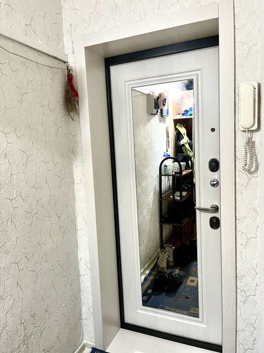 Продам 3 комнатную квартиру