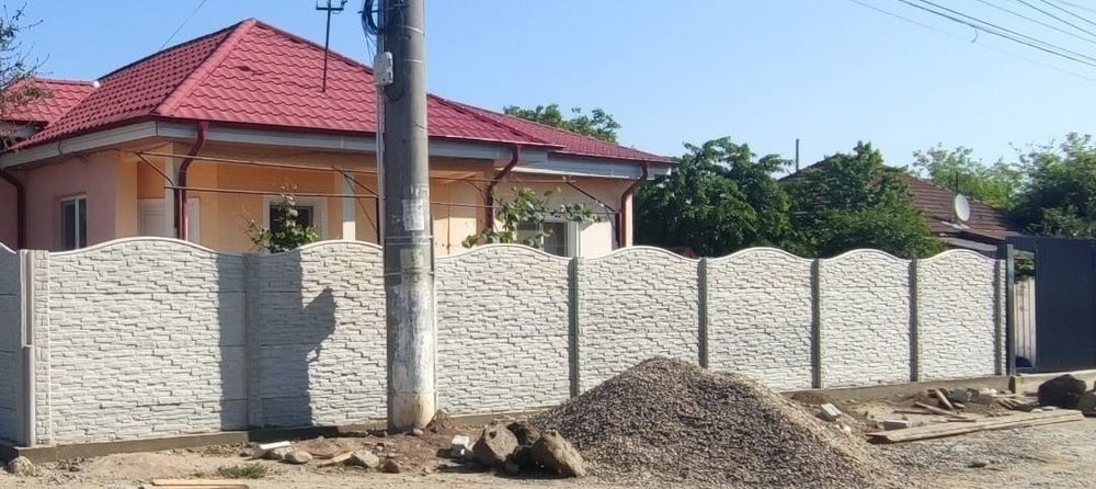 Gard din placi beton