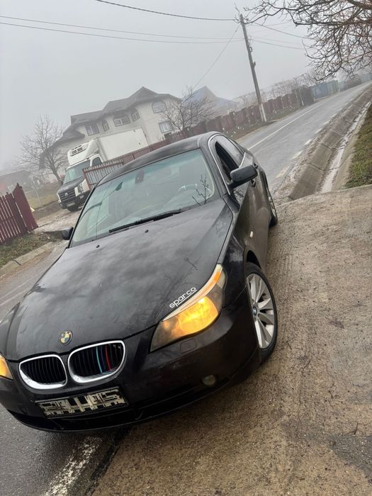 Vând E60 530d...