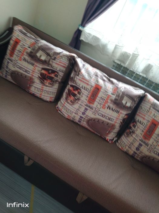 Продам диван трансформер 110000 новый