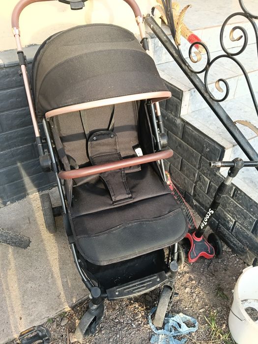 Продам срочно коляску