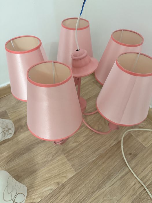 Люстра для детской комнаты