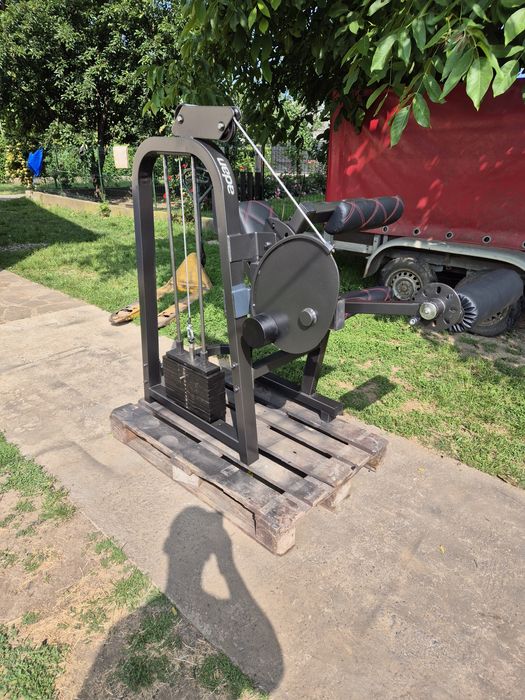 Aparat biceps femural din șezut Adan !!!