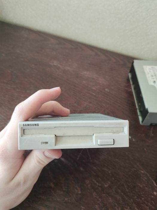 Продам составные части компьютера