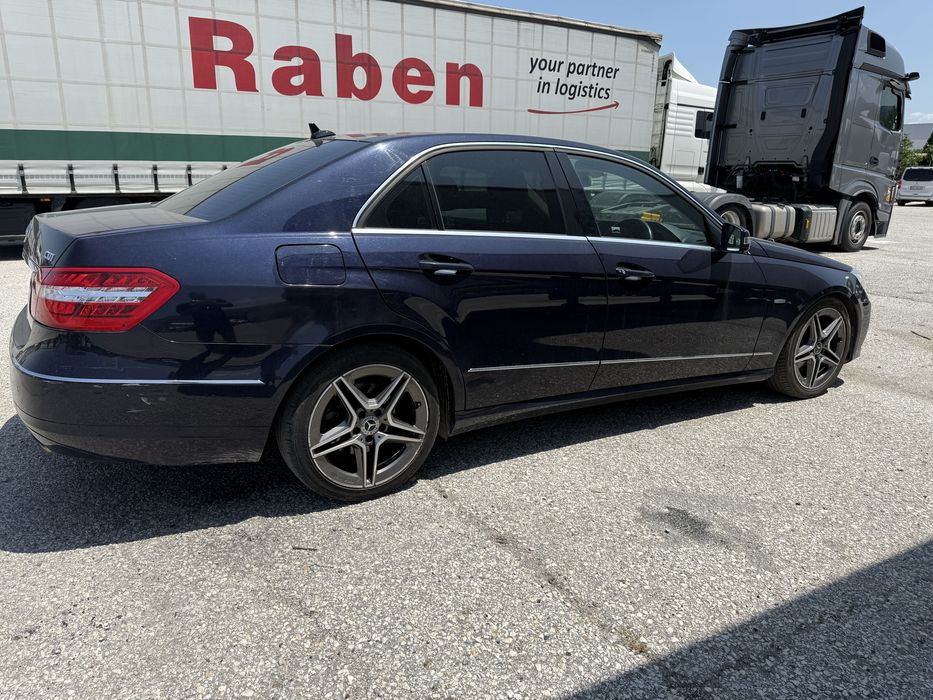 На части Mercedes E350 CDi 265 кс / 7G Панорама w212
