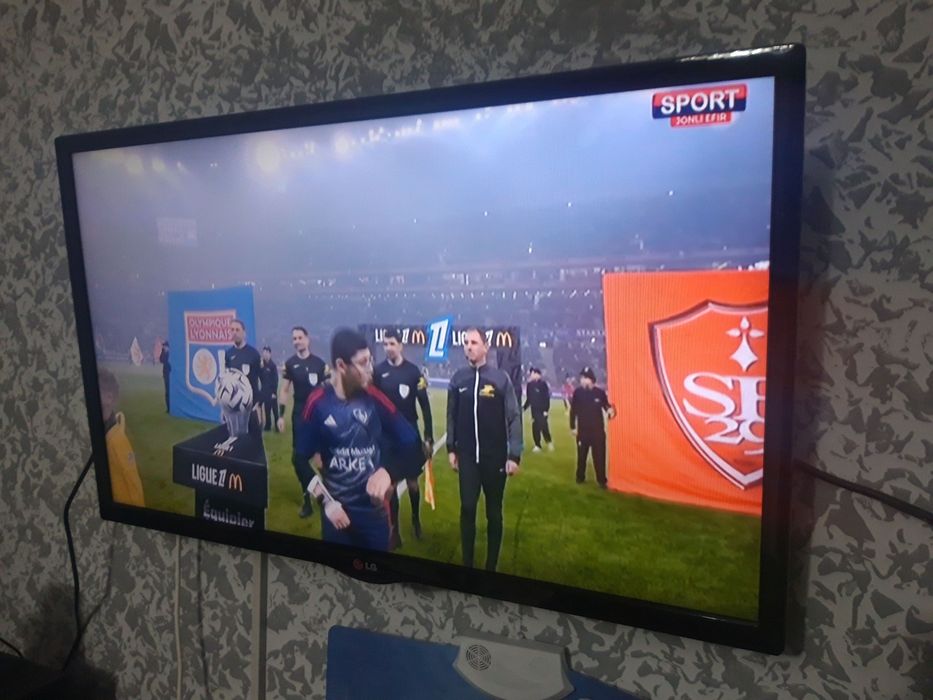 Televizor LG original 32 lik idial xolatda (smart emas)