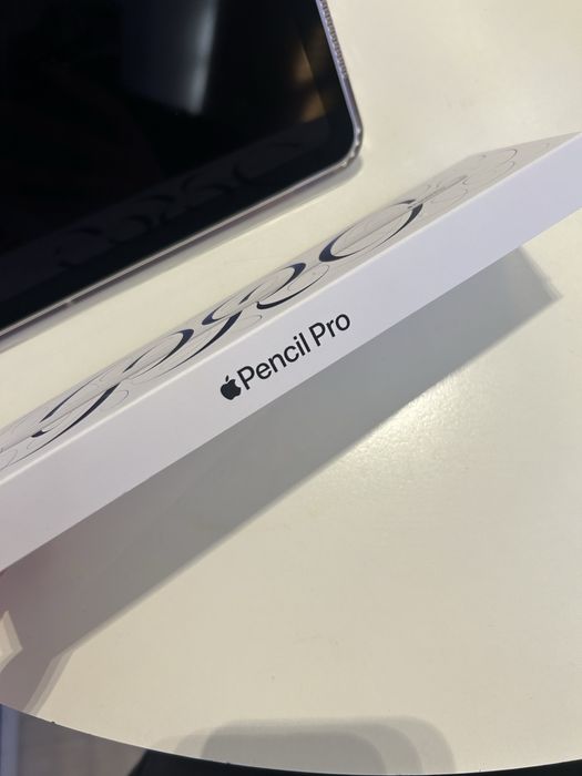 Продам Apple Pencil Pro
