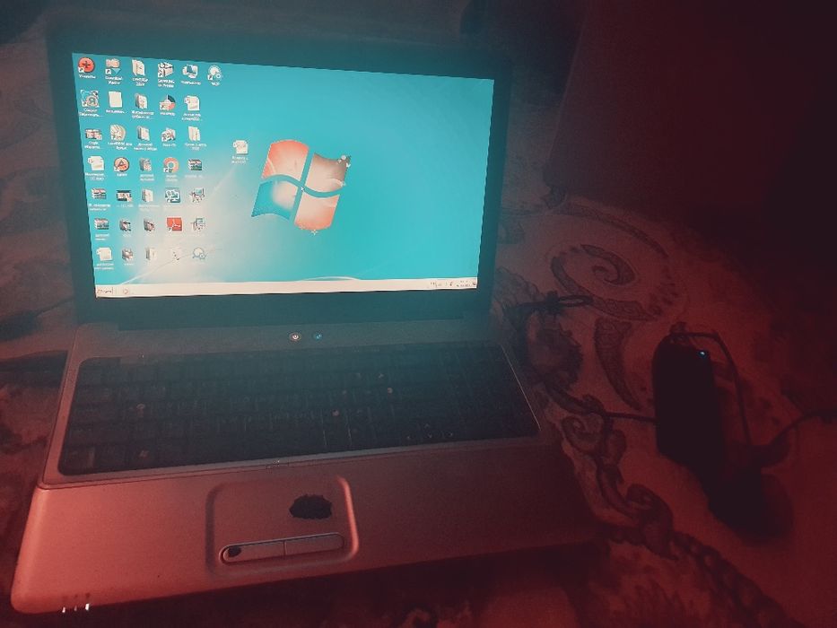 Ноутбук сатылады