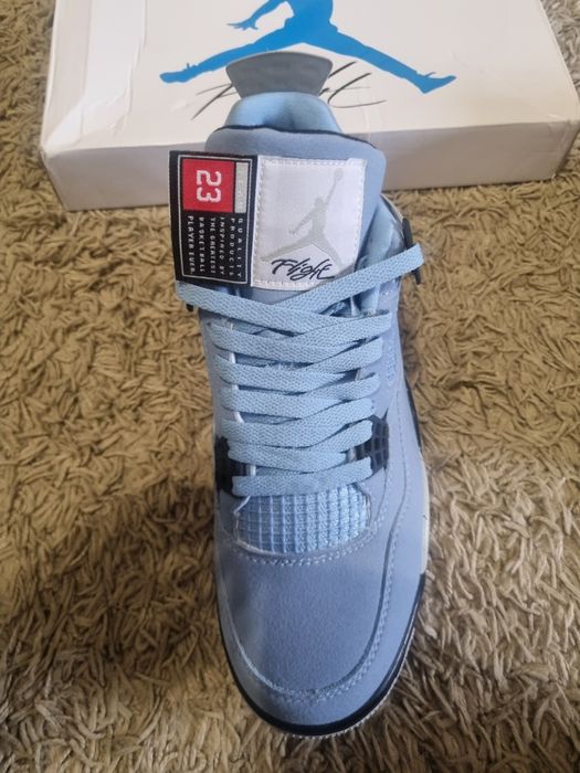 Jordan 4 University Blue