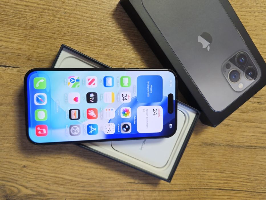 iPhone 15 Pro Titanium Black 128GB  bateria originala 100% .
