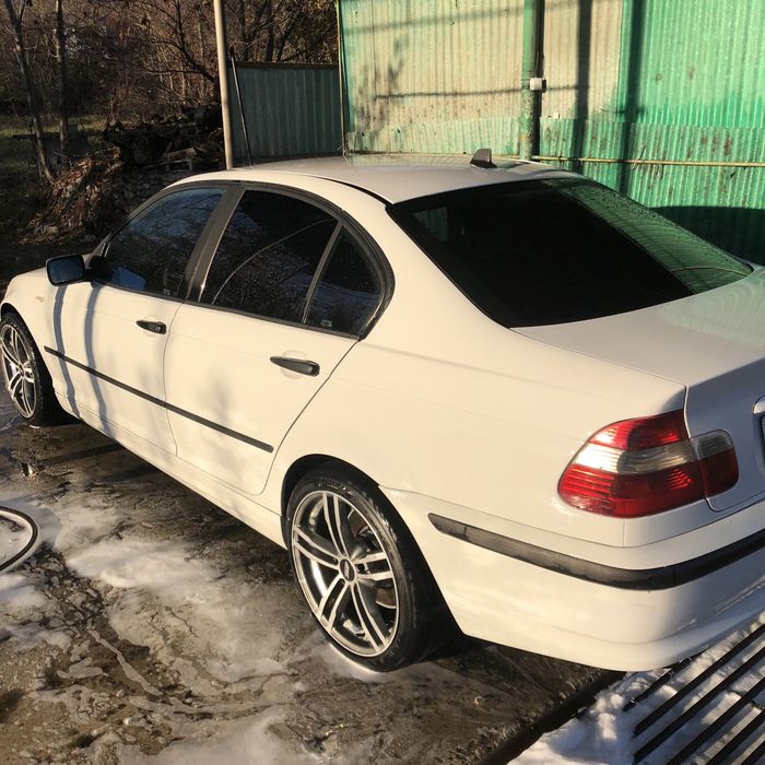 BMW 3 Series 2004