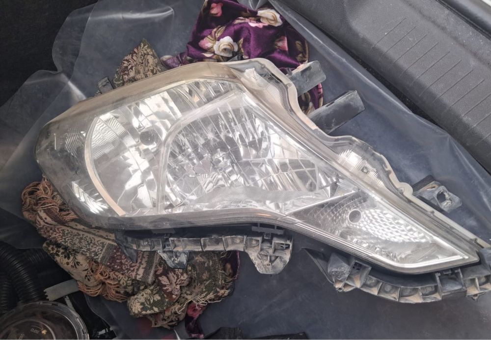 фары на Прадо 150 правый