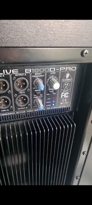 Subwoofer activ behringer b1800D pro