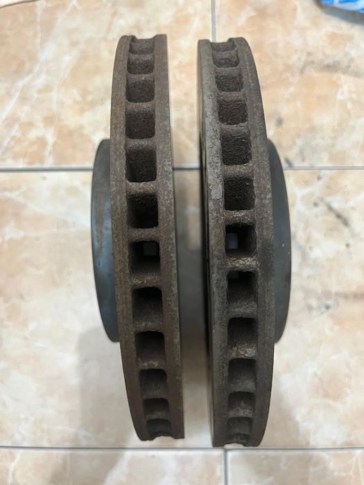 Тормозные диски передние