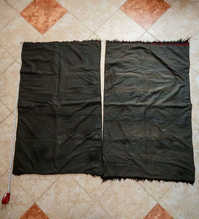 Две Големи Старинни Хърцойски Възглавници за Миндер