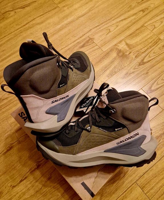 Ghete Salomon Elixir Goretex, masuri 44-45, waterproof, iarna, noi,