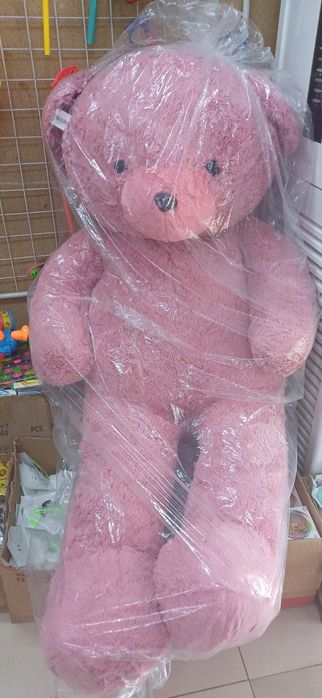 Голямо плюшено мече