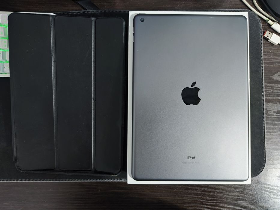 Продам Apple Ipad 9