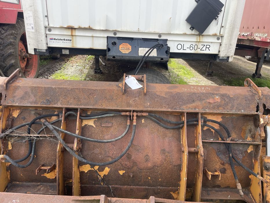 Cupa buldoexcavator multifunctionala folosita.