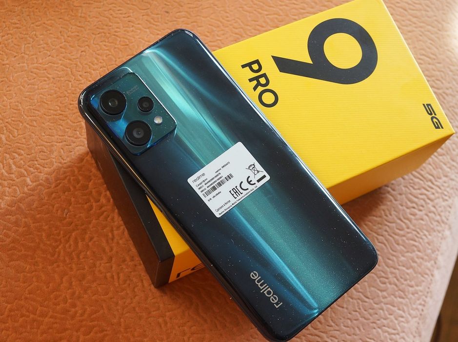 Realme 9Pro 5G 8Gb/128Gb Lcd Amoled Snapdragon 695
