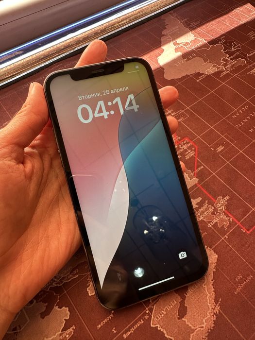 продам айфон 12 про