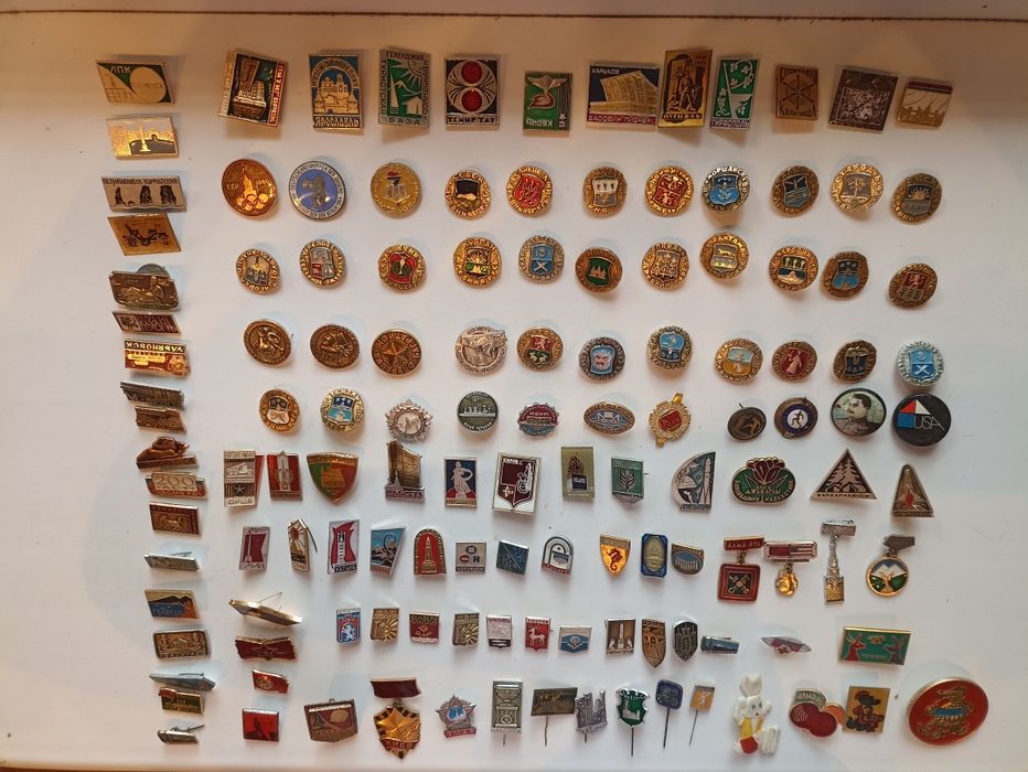 Значки советские коллекционные