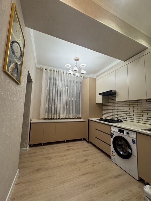 2 хона квартира плюс подвал ва 6 метлик балкон