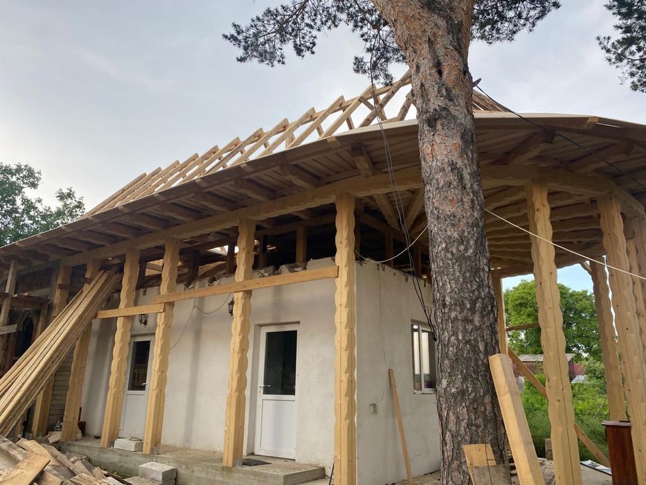 Acoperișuri fără griji – sună-ne și uită de probleme!