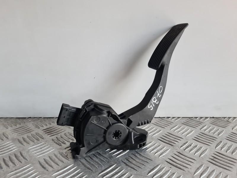 Pedala acceleratie Opel Astra J Facelift