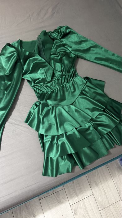 Vand rochie marimea S