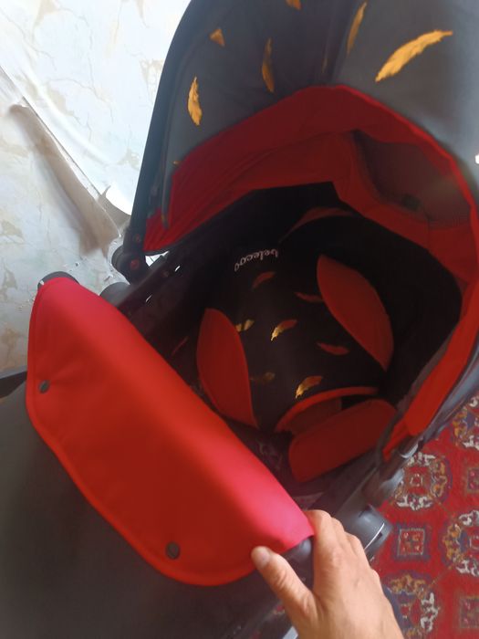 Продам детскую коляску