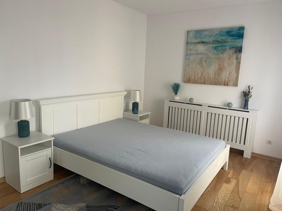 PF vand apartament cu doua camere + gradina in Buna ziua