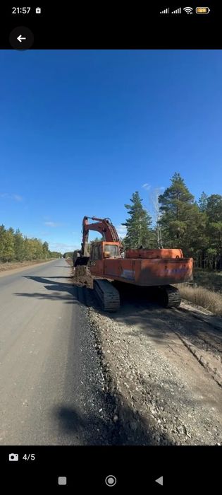 Продается Гусеничный Экскаватор