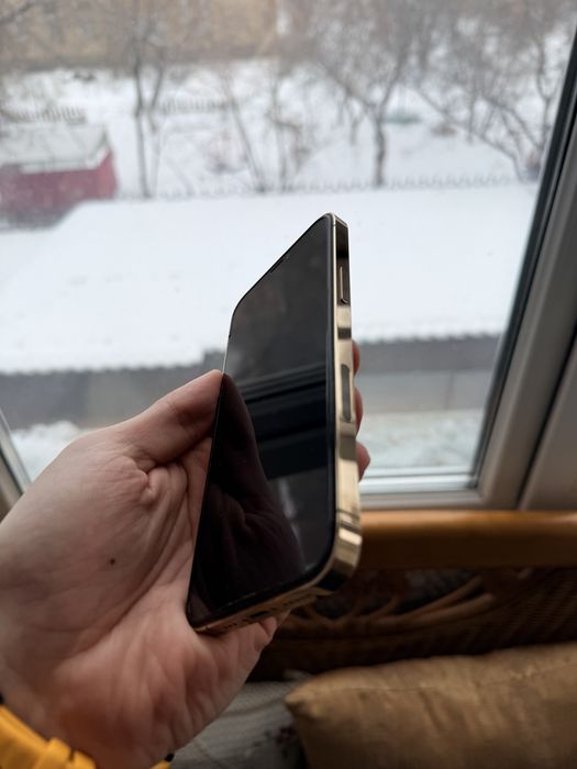 Iphone 12 PRO, 256 Gb Gold