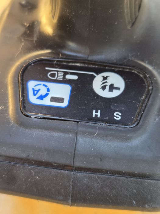 Акумулаторен ударен винтоверт - гайковерт Makita DTD15518