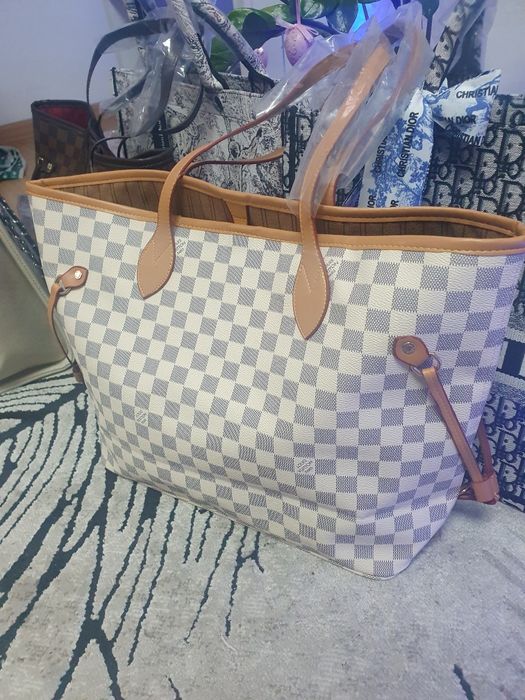 Geanta Louis vuitton