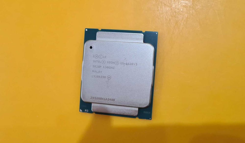 Procesor Intel Xeon Quad Core E5-1620 v3,Socket 2011