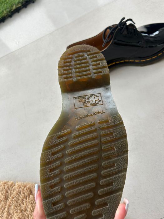 Pantofi negri din piele