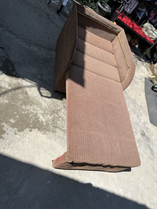 Продам диван тахта