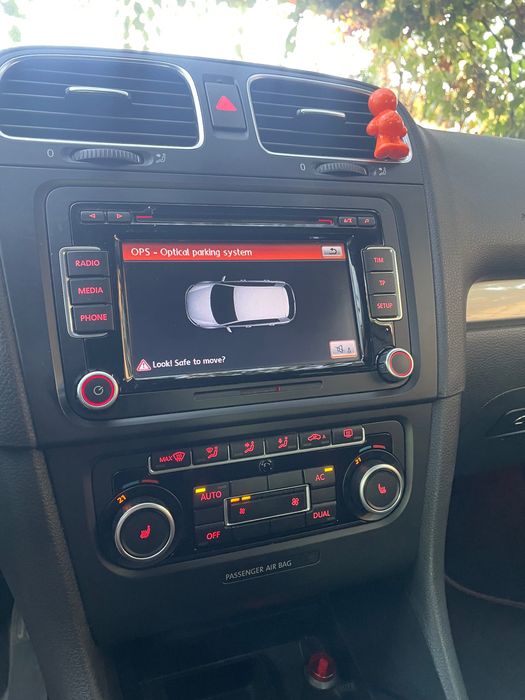 VOLKSWAGEN Golf 2011 — imagine 4