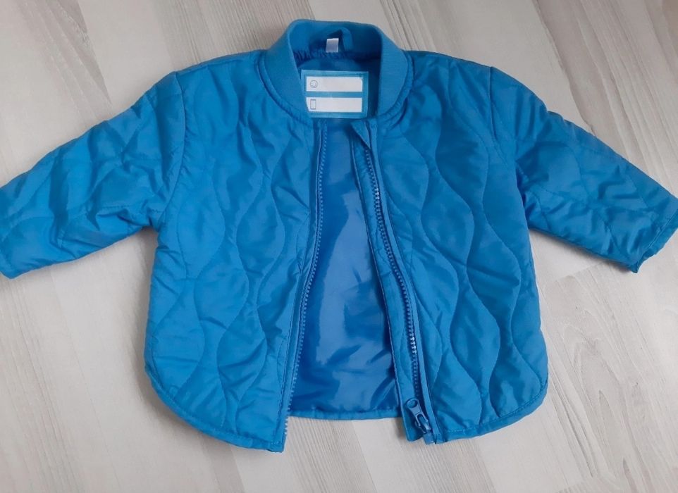 Geaca baietel mărimea 68