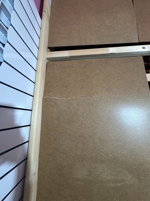 Кровать спальная