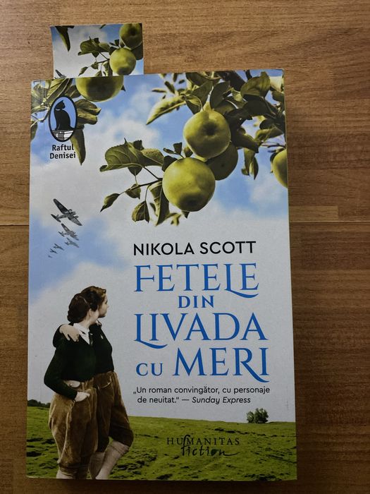 Fetele din livada cu meri-Nikola Scott