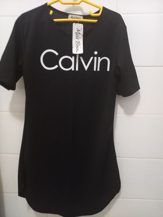 Rochie noua mărimea s